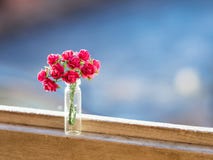 Ramo floral de las rosas del rosa con el fondo suave imagen de archivo libre de regalías Ramo floral de las rosas del rosa con el fondo suave imagen de archivo libre de regalías