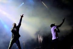 Rapper O MAIS CEDO POSSÍVEL rochoso de Harlem e membro do hip-hop da coletividade da multidão O MAIS CEDO POSSÍVEL no concerto no fotos de stock Rapper O MAIS CEDO POSSÍVEL rochoso de Harlem e membro do hip-hop da coletividade da multidão O MAIS CEDO POSSÍVEL no concerto no fotos de stock