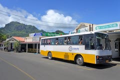 Rarotonga по часовой стрелке и анти- шина по часовой стрелке в Острова Кука Avarua Стоковые Изображения Rarotonga по часовой стрелке и анти- шина по часовой стрелке в Острова Кука Avarua Стоковые Изображения