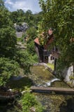 Rastoke, Plitvice-merengebied, waterval, Kroatië, Europa, watermolennen, rivier, blokhuizen, landschap, groene horizon, royalty-vrije stock foto's Rastoke, Plitvice-merengebied, waterval, Kroatië, Europa, watermolennen, rivier, blokhuizen, landschap, groene horizon, royalty-vrije stock foto's