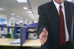 Recepción a su nueva oficina Recepción a su nueva oficina