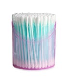 Recipiente pl?stico com os cotonetes de algod?o no branco fotos de stock royalty free Recipiente pl?stico com os cotonetes de algod?o no branco fotos de stock royalty free