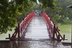 Red Bridge In Hoan Kiem Lake Royalty Free Stock Images Red Bridge In Hoan Kiem Lake Royalty Free Stock Images