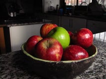 Red and green apples in a bowl royalty free stock images Red and green apples in a bowl royalty free stock images