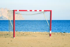 Rede do futebol na praia Foto de Stock Rede do futebol na praia Foto de Stock
