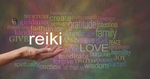 Reiki nella palma della vostra mano Reiki nella palma della vostra mano