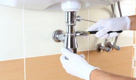 Reparo profissional do encanamento imagem de stock Reparo profissional do encanamento imagem de stock