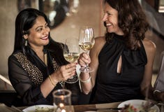 Restaurang som ut kyler reserverat begrepp för flott livsstil arkivfoto Restaurang som ut kyler reserverat begrepp för flott livsstil arkivfoto