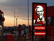 Restaurante de los alimentos de preparación rápida de KFC Restaurante de los alimentos de preparación rápida de KFC