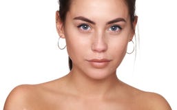 Retrato de la belleza de una media mujer desnuda hermosa sonriente fotografía de archivo libre de regalías Retrato de la belleza de una media mujer desnuda hermosa sonriente fotografía de archivo libre de regalías