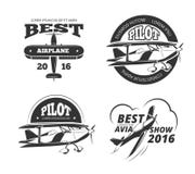 Retro aeroplano, insieme di etichette di vettore degli aerei royalty illustrazione gratis Retro aeroplano, insieme di etichette di vettore degli aerei royalty illustrazione gratis
