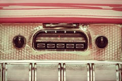 Retro immagine disegnata di vecchio autoradio fotografie stock Retro immagine disegnata di vecchio autoradio fotografie stock