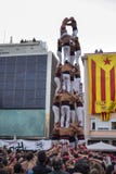 REUS HISZPANIA, KWIECIEŃ, - 23, 2017: Castells występ obraz stock REUS HISZPANIA, KWIECIEŃ, - 23, 2017: Castells występ obraz stock