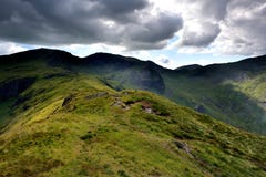 Ridge zu Hart Crag von Hartsop über wie lizenzfreies stockfoto Ridge zu Hart Crag von Hartsop über wie lizenzfreies stockfoto
