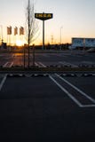 RIGA LETTLAND - APRIL 3, 2019: IKEA m?rkestecken under m?rk afton och vind - bl? himmel i bakgrunden arkivbilder RIGA LETTLAND - APRIL 3, 2019: IKEA m?rkestecken under m?rk afton och vind - bl? himmel i bakgrunden arkivbilder