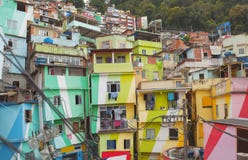 Rio de Janeiro centrum och favela royaltyfria bilder Rio de Janeiro centrum och favela royaltyfria bilder