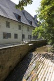 Rivier Abzucht die door het centrum van Goslar, Duitsland vloeien royalty-vrije stock foto's Rivier Abzucht die door het centrum van Goslar, Duitsland vloeien royalty-vrije stock foto's