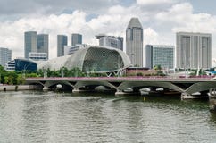 Rivière de Singapour et l'esplanade photographie stock Rivière de Singapour et l'esplanade photographie stock