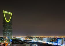 Riyadh Stadskapitaal van de Horizon van Saudi-Arabië bij Nacht royalty-vrije stock foto's Riyadh Stadskapitaal van de Horizon van Saudi-Arabië bij Nacht royalty-vrije stock foto's