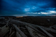 Dark and Cold Keystone Beach on a Winter Sunset On Whidbey Island, Washington, United States Royalty Free Stock Images Dark and Cold Keystone Beach on a Winter Sunset On Whidbey Island, Washington, United States Royalty Free Stock Images