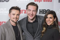 Robert Iler, Michael Gandolfini, και Jamie-Lynn Sigler στοκ εικόνες Robert Iler, Michael Gandolfini, και Jamie-Lynn Sigler στοκ εικόνες