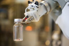 Robot dans le laboratoire