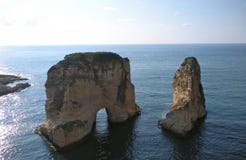 Roches de pigeon (roches de Raouché), Beyrouth, Liban photo stock Roches de pigeon (roches de Raouché), Beyrouth, Liban photo stock