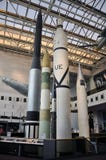 Rocket à l'air national et au musée d'espace photographie stock libre de droits Rocket à l'air national et au musée d'espace photographie stock libre de droits