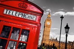Rode telefooncel en Big Ben in Londen royalty-vrije stock foto's Rode telefooncel en Big Ben in Londen royalty-vrije stock foto's