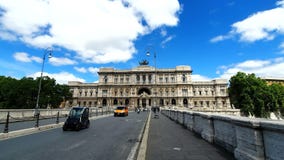 rome l'Italie 21 mai 2019 Corte Suprema di Cassazione Vue de la court suprême de l'Italie de la rivière du Tibre banque de vidéos rome l'Italie 21 mai 2019 Corte Suprema di Cassazione Vue de la court suprême de l'Italie de la rivière du Tibre banque de vidéos