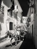 RONDA, ANDALUCIA/SPAIN - 8 ΜΑΐΟΥ: Τουρίστες που απολαμβάνουν έναν γύρο σε ένα Χ στοκ φωτογραφίες με δικαίωμα ελεύθερης χρήσης RONDA, ANDALUCIA/SPAIN - 8 ΜΑΐΟΥ: Τουρίστες που απολαμβάνουν έναν γύρο σε ένα Χ στοκ φωτογραφίες με δικαίωμα ελεύθερης χρήσης