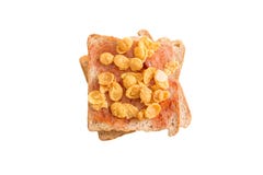 Rostad brödpåfyllning med jordgubbedriftstopp och söt cornflakes som isoleras på vit bakgrund arkivfoto Rostad brödpåfyllning med jordgubbedriftstopp och söt cornflakes som isoleras på vit bakgrund arkivfoto