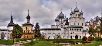 Rostov het Kremlin, Gouden Ring, Rostov Velkii, Rusland royalty-vrije stock foto Rostov het Kremlin, Gouden Ring, Rostov Velkii, Rusland royalty-vrije stock foto