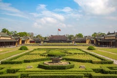 Royal Palace imperiale nella tonalità, Vietnam fotografia stock libera da diritti Royal Palace imperiale nella tonalità, Vietnam fotografia stock libera da diritti