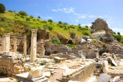 Ruinas de la ciudad antigua de Ephesus en Turquía imagen de archivo libre de regalías Ruinas de la ciudad antigua de Ephesus en Turquía imagen de archivo libre de regalías