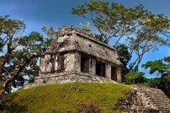 Ruinen von alten Mayastädten Palenque-Tempel lizenzfreie stockfotografie Ruinen von alten Mayastädten Palenque-Tempel lizenzfreie stockfotografie