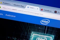 Ryazan, Rusia - 8 de mayo de 2018: Sitio web de Intel en la exhibición de la PC, URL - Intel Franco imagenes de archivo Ryazan, Rusia - 8 de mayo de 2018: Sitio web de Intel en la exhibición de la PC, URL - Intel Franco imagenes de archivo