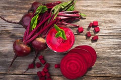 Rödbetafruktsaft royaltyfri foto Rödbetafruktsaft royaltyfri foto
