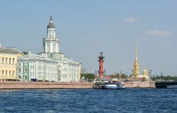 Saint Petersburg cityscape with Kunstkamera museum, Rostral column and Peter and Paul fortress, Russia royalty free stock image Saint Petersburg cityscape with Kunstkamera museum, Rostral column and Peter and Paul fortress, Russia royalty free stock image