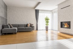 Sala de estar de lujo con el sofá imagen de archivo Sala de estar de lujo con el sofá imagen de archivo