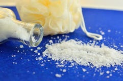 Sali da bagno per tutti gli usi immagini stock libere da diritti Sali da bagno per tutti gli usi immagini stock libere da diritti