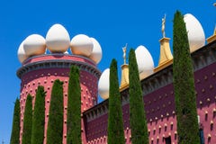 Salvador Dali museum i Figueras, Spanien royaltyfri bild Salvador Dali museum i Figueras, Spanien royaltyfri bild