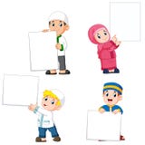 samling av moslem folk som rymmer det stora tomma tecknet stock illustrationer samling av moslem folk som rymmer det stora tomma tecknet stock illustrationer