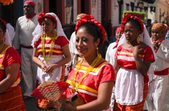 SAN CRISTOBAL DE LAS CASAS, MEXICO, 13 DECEMBER 2015: Women In T Stock Photo SAN CRISTOBAL DE LAS CASAS, MEXICO, 13 DECEMBER 2015: Women In T Stock Photo