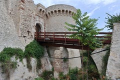 San Nicola di Tremiti - Ponte levatoio sul fossato del Castello dei Badiali