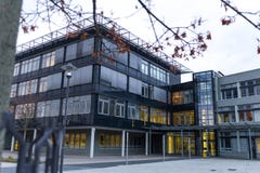 Sankt Agostinho, Reno-Westphalia norte/Alemanha - 09 11 18: universidade do sieg de Bona rhein no sankt Agostinho Alemanha fotos de stock Sankt Agostinho, Reno-Westphalia norte/Alemanha - 09 11 18: universidade do sieg de Bona rhein no sankt Agostinho Alemanha fotos de stock