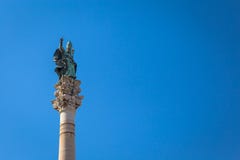 Santo Oronzo Column em Lecce, Itália Imagem de Stock Santo Oronzo Column em Lecce, Itália Imagem de Stock