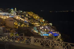 Santorini - spojrzenie od Oia wschód przy nocą obraz stock Santorini - spojrzenie od Oia wschód przy nocą obraz stock