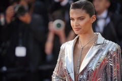 Sara Sampaio deltar i rastreringen royaltyfri foto Sara Sampaio deltar i rastreringen royaltyfri foto