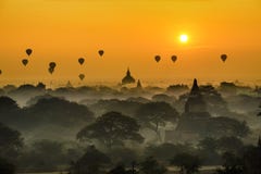Scenic sunrise above Bagan in Myanmar royalty free stock images Scenic sunrise above Bagan in Myanmar royalty free stock images
